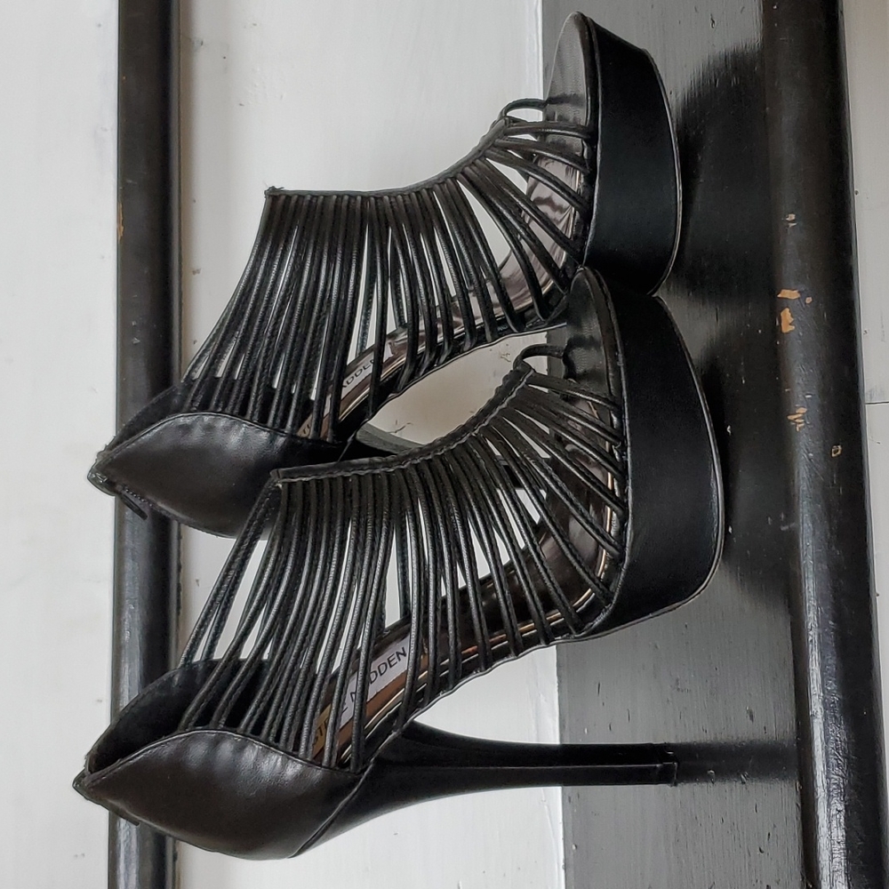 Steve Madden heels